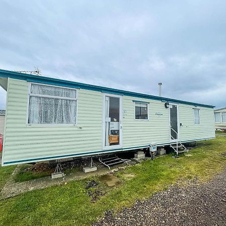 Great Caravan At Heacham Beach In Norfolk, Sleeps 6 Ref 21035A Exterior photo